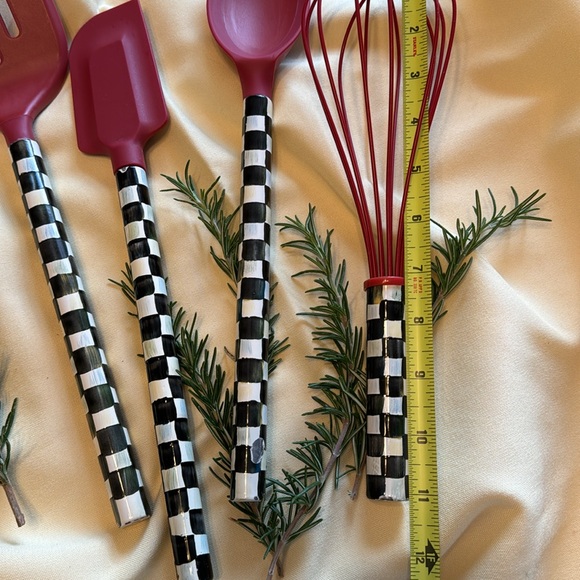 MacKenzie-Childs Courtly Check 4 pc. Utensil Set - Picture 6 of 11